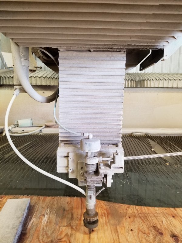 Flow #IFB-612, waterjet cutting system, 6' x 12', FlowMaster PC Control ...