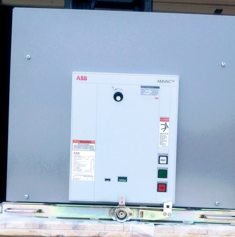 1200 Amps, ABB, AMVAC, 15.12.25, MA4G11700000000, 15 KV, 25 KA, unused (2 available)