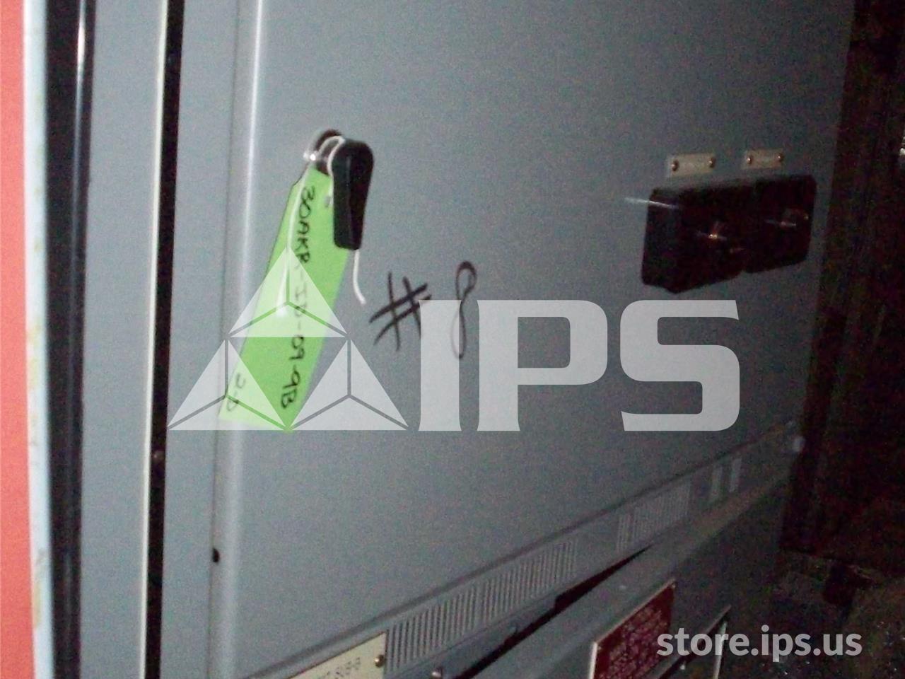 3200 Amps GE Akd-8 Indoor Switchgear 1-3200 Amps Main, Control Section