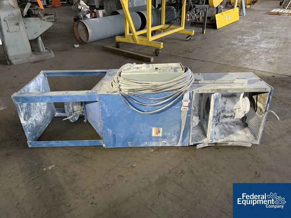 1243 cfm Donaldson #VS1200, dust collector, Carbon Steel, 135 sq.ft. filter area, 200/230/460 V. with blower