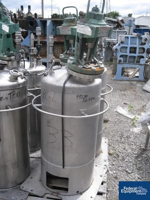 28 gallon Alloy Products, receiver tank, 316 Stainless Steel, 18" dia. x 24" str.side, dish top & bottom