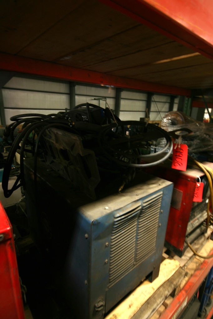 Miller #CP-250TS, Welder, 35 V., 100% Duty Cycle 250, 15-44 Max. Open-Circuit Voltage, 33 Amps 208 V.