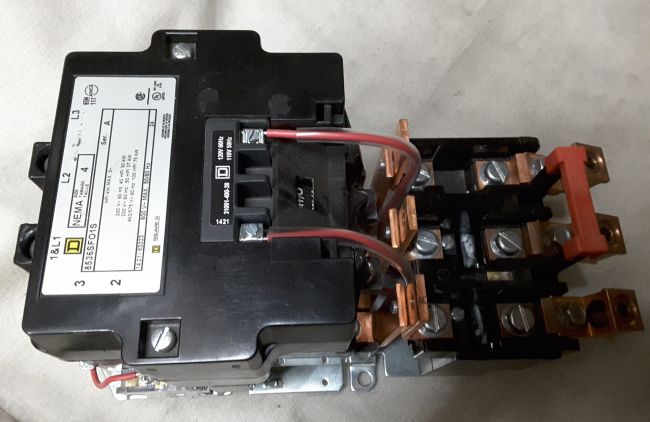Square D, 8536SF01SV02, Nema size 4 with 120v coil - out of box