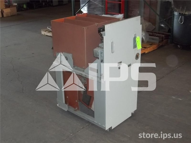 600 Amps GE Se-10-2 Fused Load Break Switch Draw Out 5 KV 60k Amps No Fuses