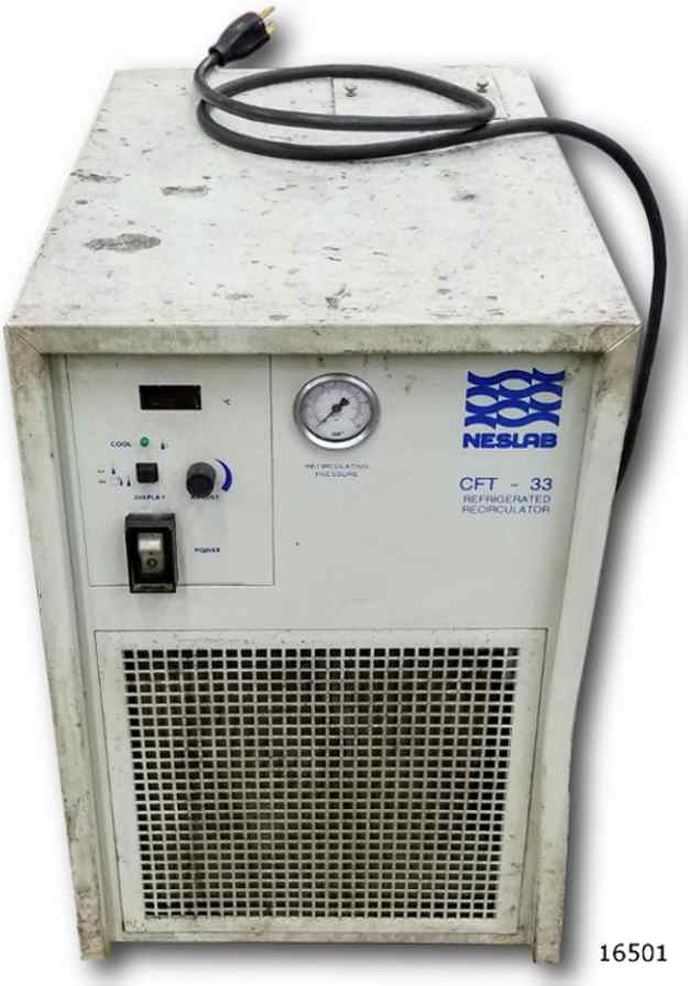 Neslab #CFT-33, chiller, air cooled refrigeration system, recirculating pump, 5&deg; to 30&deg; C, S/N 796096041