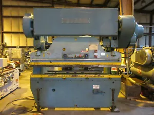 90 Ton, Wysong #90-6, mechanical press brake, 6.5' OA, 8' die rail, power ram adj., air clutch & brake, 1984