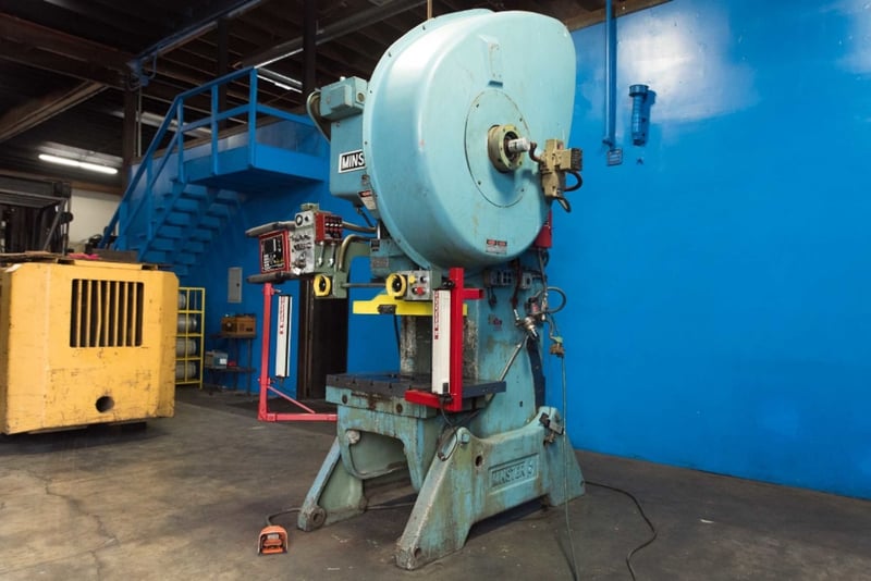 60 Ton, Minster #6, OBI Punch Press, 3" stroke, 17" Shut Height, 32" x 21" bed, #5921