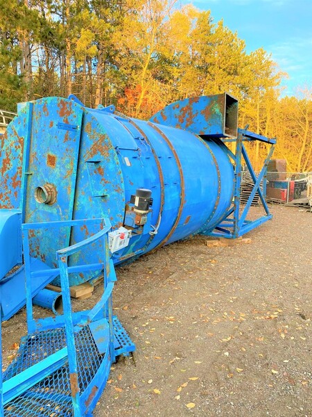 12000 cfm Carter /Day #27RJ96, in good condition, with reverse air cleaning fan