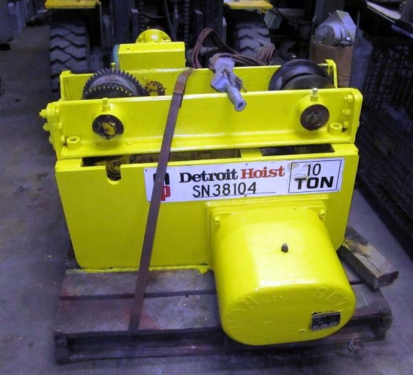 10 Ton, Detroit, pneumatic monorail hoist, serial 38104 for Sale