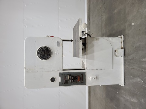 26" x 13" DoAll #V26, vertical saw, 1" x 177" blade, 50-1600 SFPM, #15364