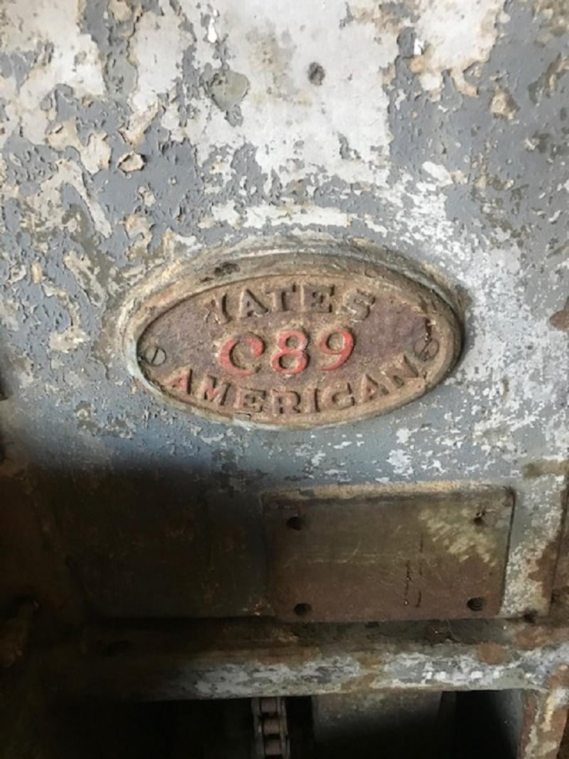 Yates American C89, 5 head moulder for Sale Surplus Record