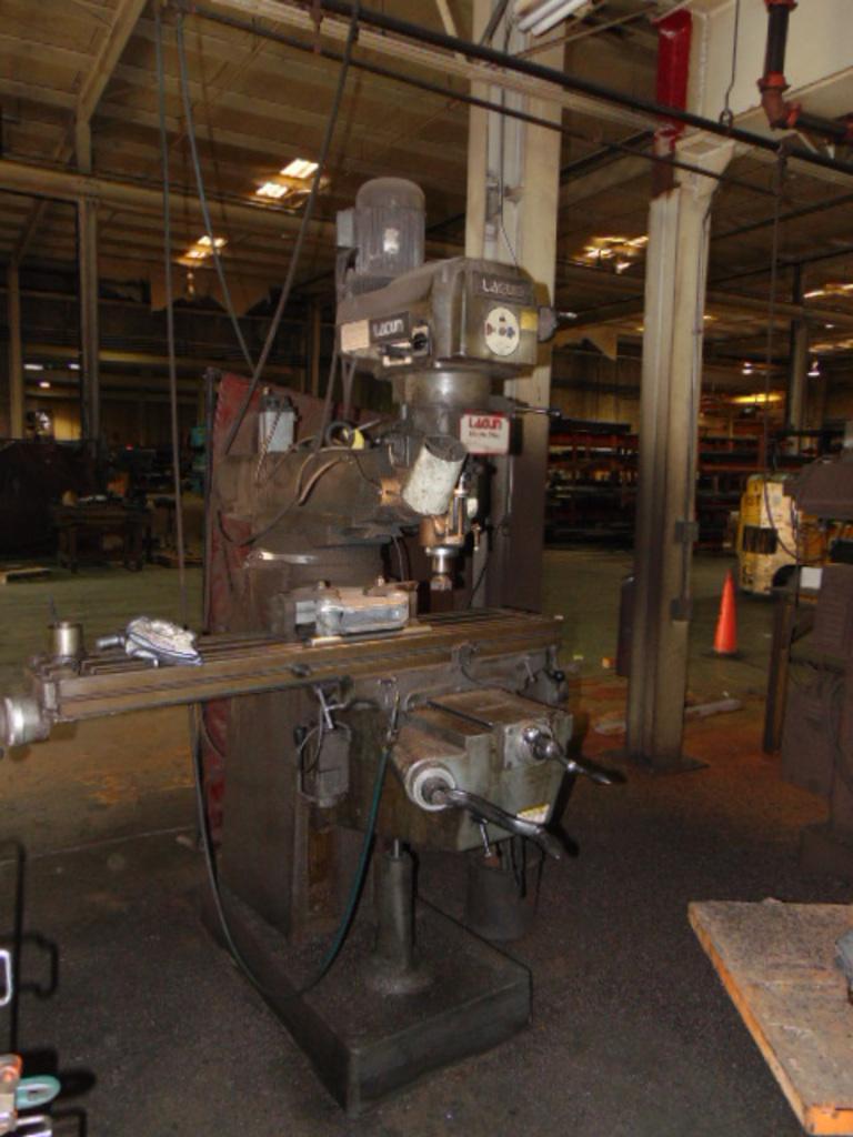 Lagun FTV2, Vertical Turret Milling Machine, 33" X, 16" Y, 16" Z
