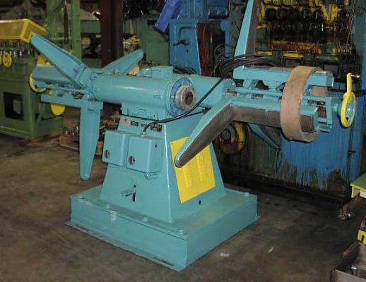 2500 lb. Cooper Weymouth #2500/12DP, double arm uncoiler, 18" width, 20" ID, manual expansion