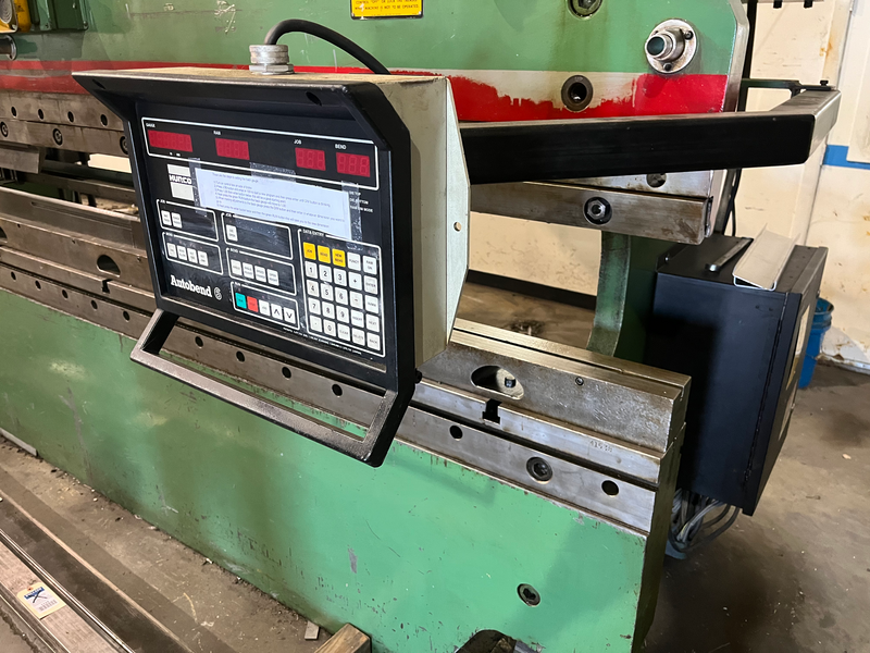 180 Ton, Cincinnati Series5, CNC brake press, 3" stroke, 6' Hurco