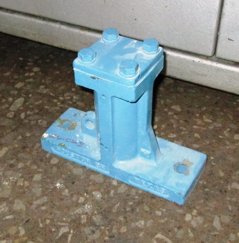 NAVCO #BH-2, Pneumatic Bin Hopper Vibrator, 3/16" - 1/4" wall thick, 8.3 - 8 scfm at 50 psi