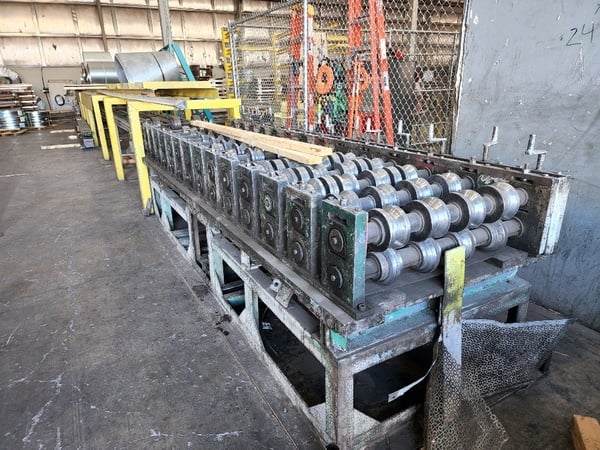 14 Stand, ASC, for roof decking or siding, cutoff, lots of tooling sizes