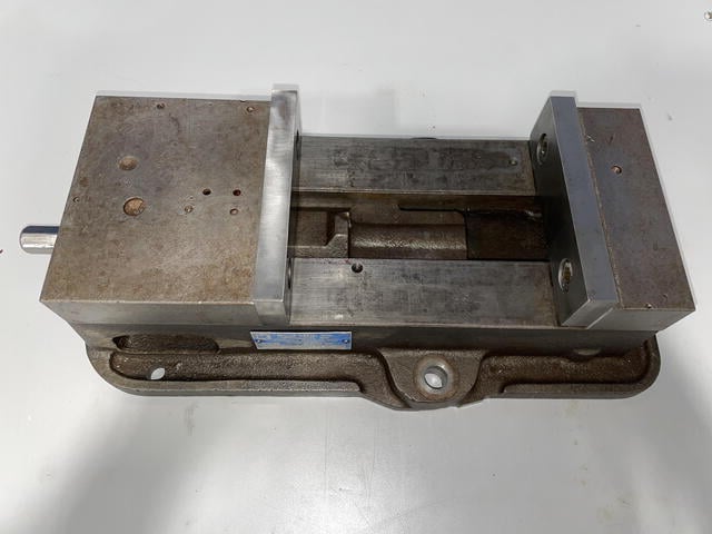 Kurt deals d675 vise