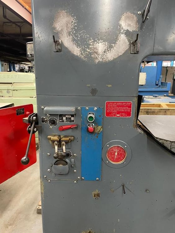 36" x 13" DoAll 36131, vertical band saw, blade welder, 440 V. for