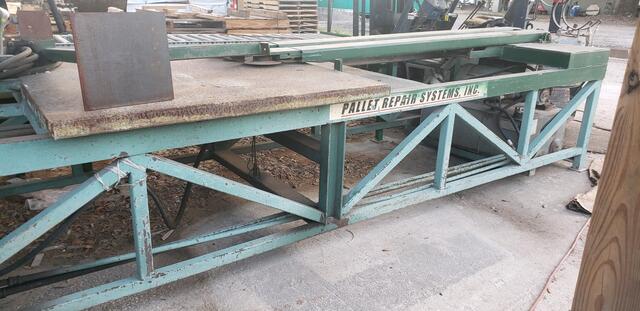 Pallet reparatie machine