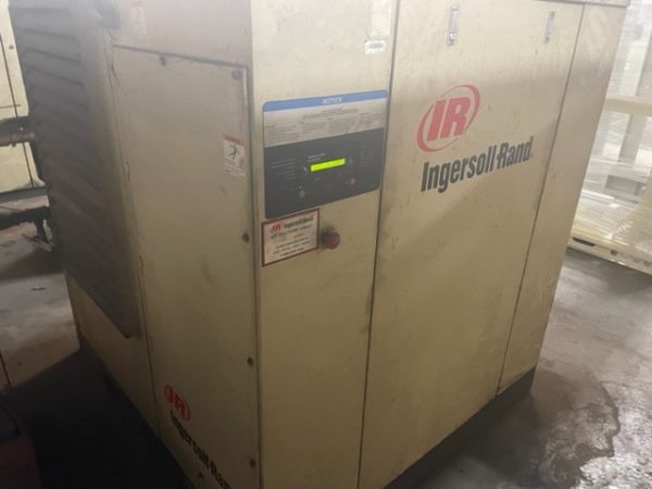275 cfm, 100 psi, Ingersoll-Rand #SSR-XF60, Air Compressor, 60 HP, 460 V., 2012