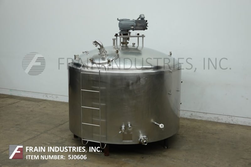 Girton #VP1000, 1000 gallon 304 Stainless Steel jacketed vacuum processor, 84" dia. x 48" straight wall, 16"