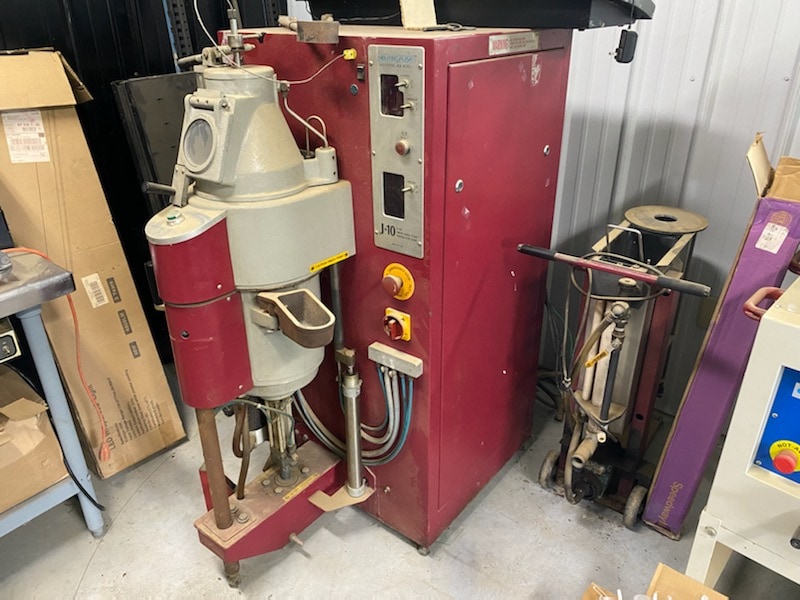Neutec J10B, Casting Machine for Sale Surplus Record