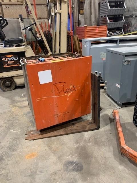 4000-lb-flexi-g4-articulating-forklift-w-exide-battery-charger-for-sale-surplus-record