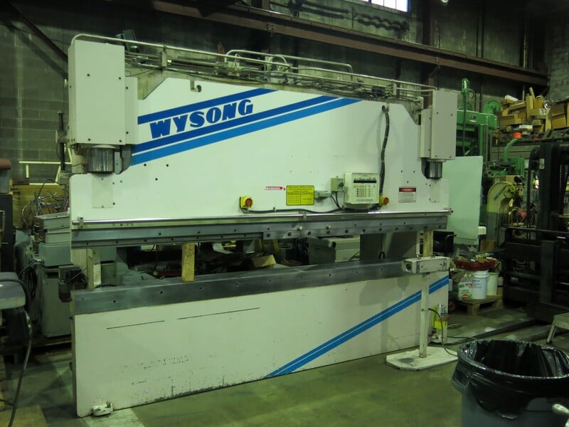 140 Ton, Wysong #THS140-144, hydraulic press brake, 12' overall, 8" stroke, 17" die opening, 9" adj.