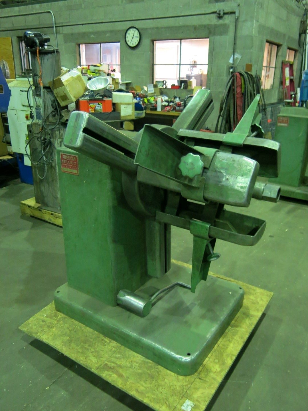 2500 lb. American #60, Uncoiler, with Keepers & Wrench