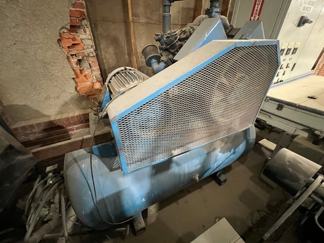 10 HP Ingersoll-Rand, Compressor