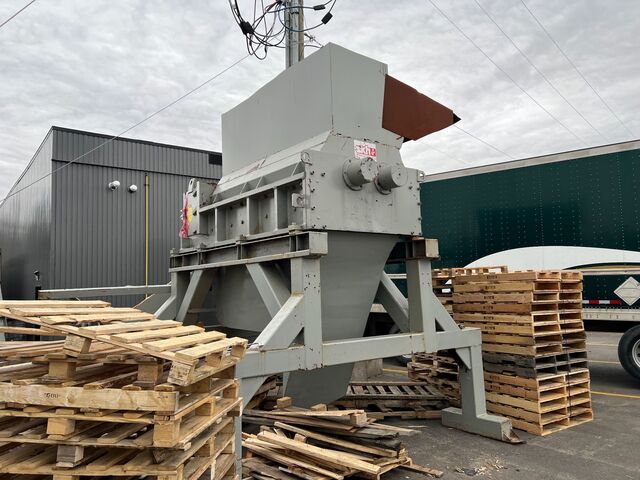 Shred Pax #AZ160, shear shredder, mechanically driven, 44" x 96" chamber, (2) 75 HP motors