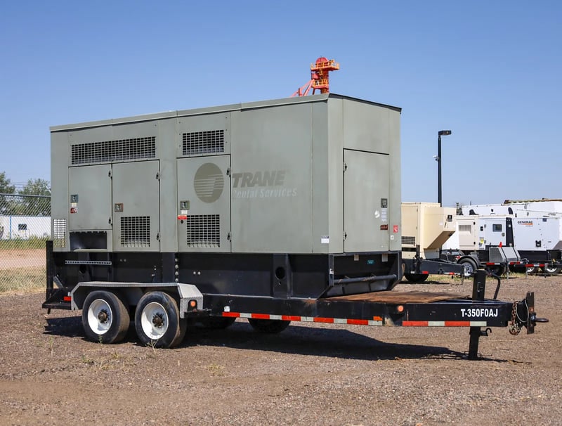 350 kW John Deere Diesel Generator, Multi-Voltage, Trailer Mounted, 390 Gallon Tank, 2010