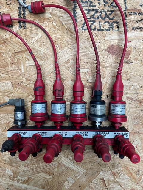 FES, 270R Pressure Transducer Block for Sale Surplus Record