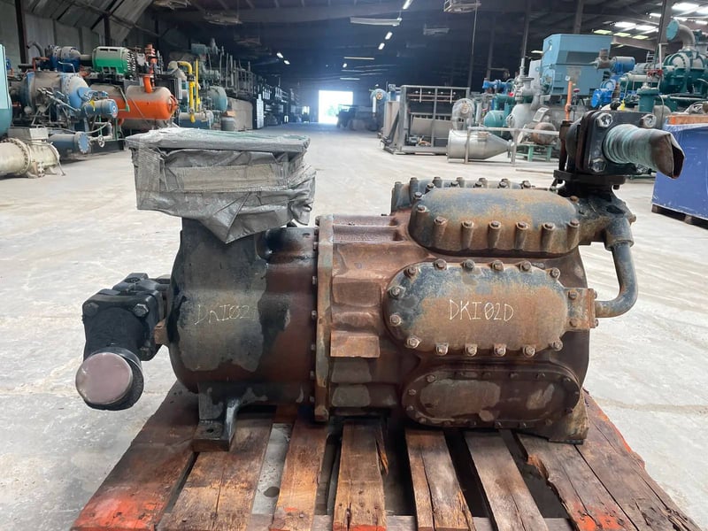 York JS83FS46/50S, Bare 6-Cylinder Reciprocating Compressor