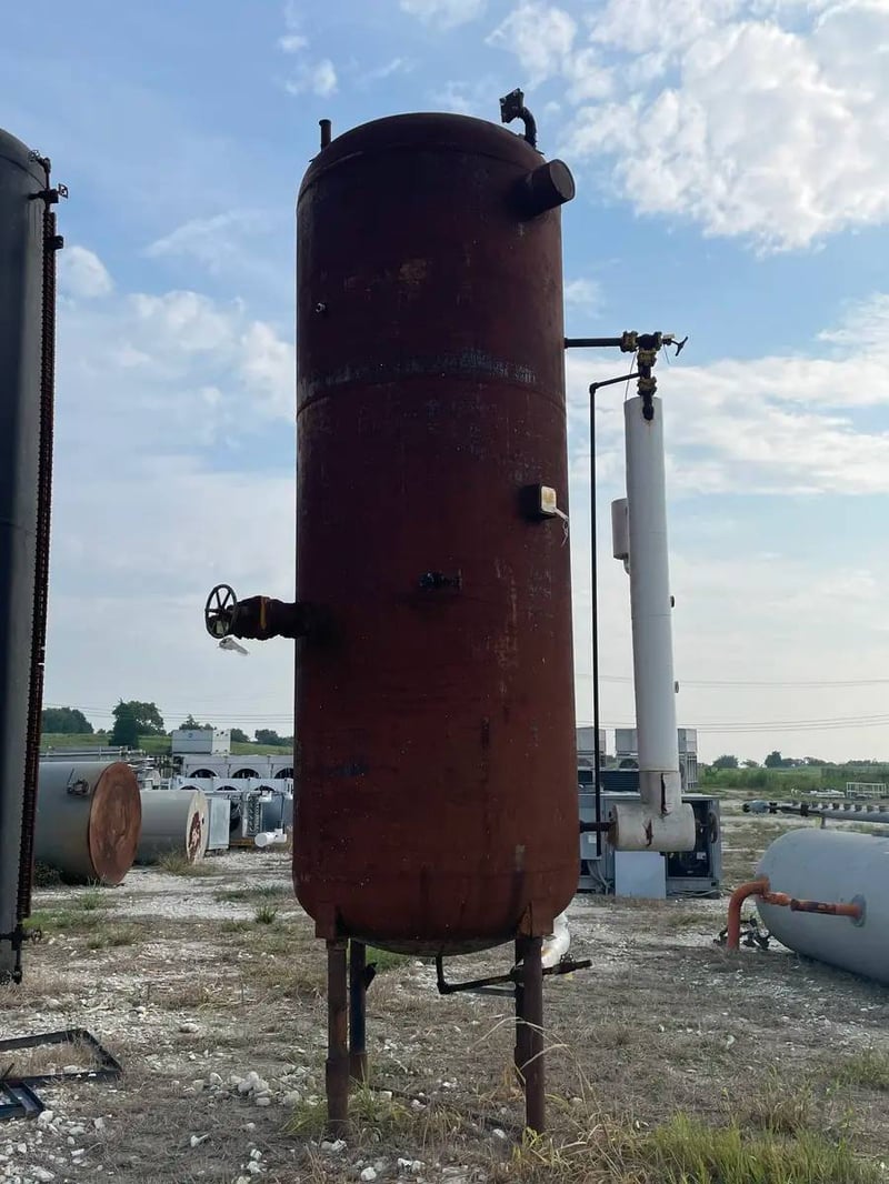 2000 gallon E. L. Nickell, Vertical Ammonia Intercooler, 55" diameter x