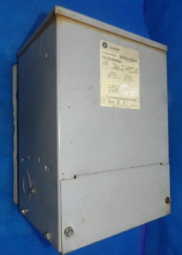 5 KVA 240/480 Primary, 120/240 Secondary, General Electric 9T21B1004G24 type QMS, transformer, 1 yr warranty