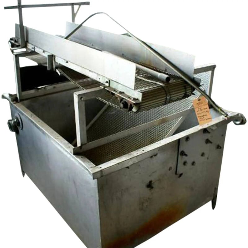 Stainless Steel Rectangular Tank with Dewatering Conveyor, 275 gallon, 3' 6" width x 4' 6" L x 2' 4" D tank