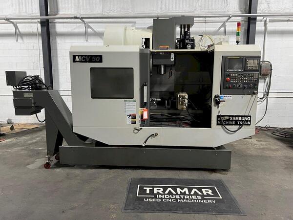 Dynamite 4400 cnc outlet mill machine