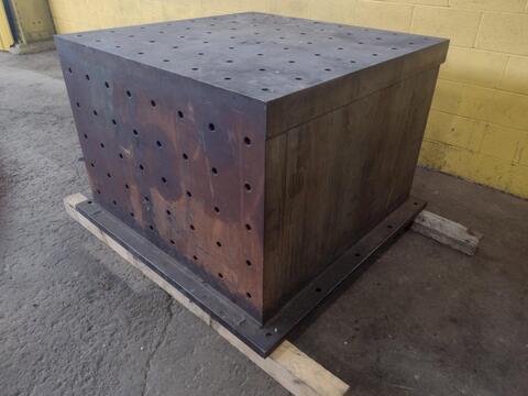 Riser Table, Interlake, 48