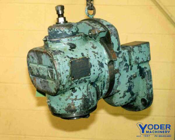 Cincinnati, swivel right angle milling head, 90&deg; swivel left or right, 4" throat, #11380