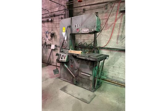 36" x 24" DoAll #3624-3, vertical bandsaw, 3 wheel, blade welder, variable speed