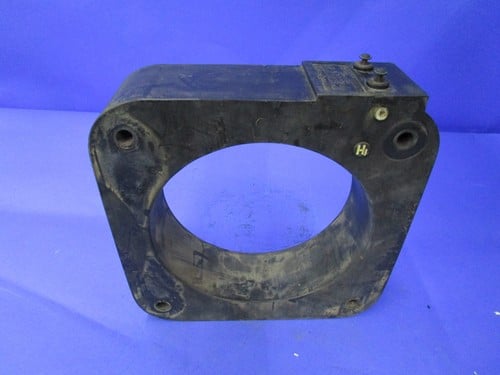 General Electric 822X91, current transformer, 2500:5A ratio, 0.6 KV, 1 yr warranty (3 available)