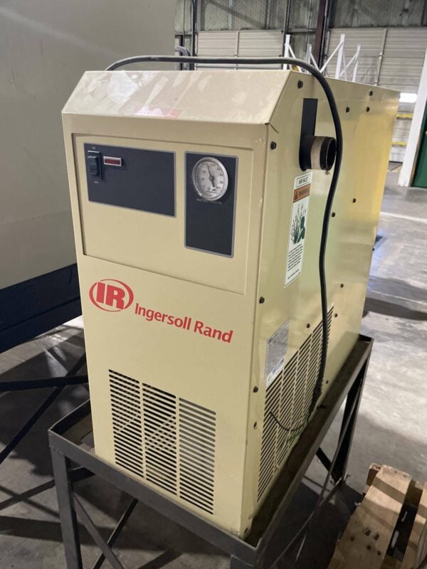 122 cfm, 125 psi, Ingersoll-Rand #SSR-EP30SE, Rotary Screw Compressor ...