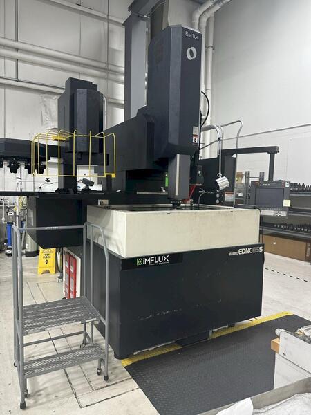 Makino #EDNC85S, CNC sinker Electrical Discharge Machine, 31.5"X, 19.7"Y, 15.7"Z,full C-Axis, 43.3x27.6"tbl