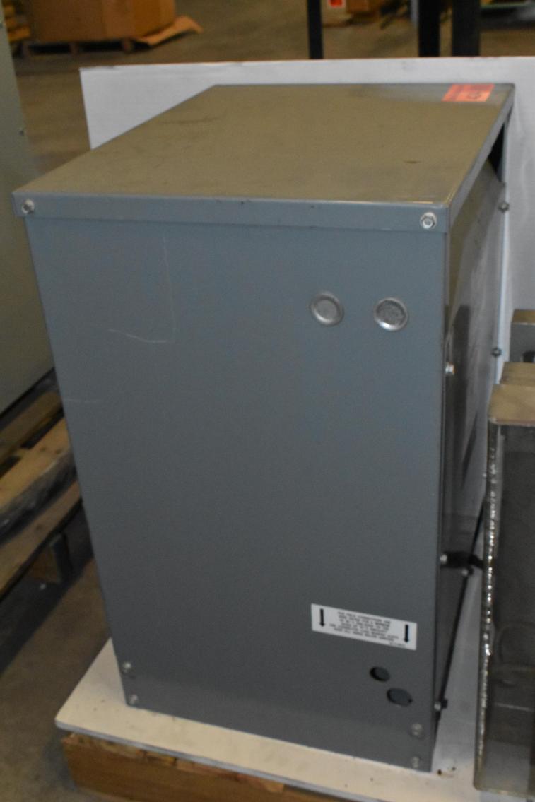 30 KVA 480 Primary, 240 Secondary, Square D #30T6H, step down transformer