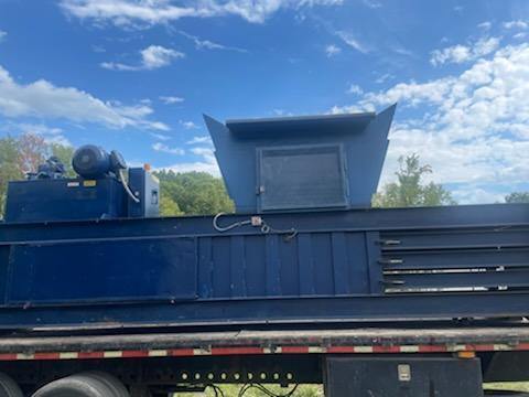 International Baler #NA-1296, 44" x 36" x 72" baler, 40" opening, 42" x 60" bale, 8 HP