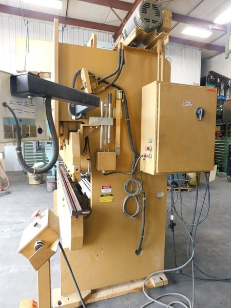 100 Ton, Standard Industrial AB1008, 8' overall, Automec CNC150 2