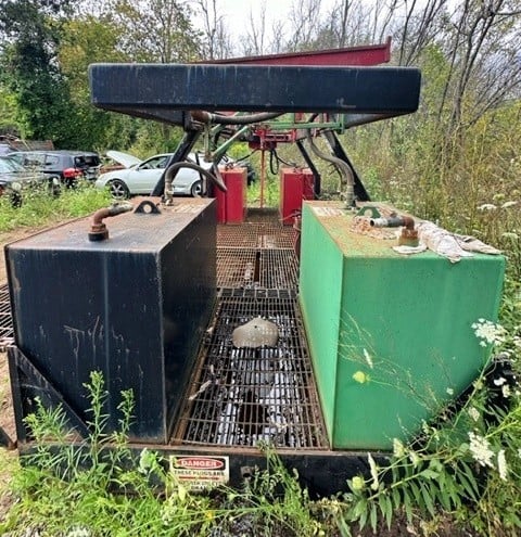 Iron Ax Enviro Rack vehicle fluid removal system For Sale | Surplus Record