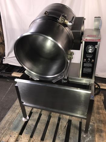 10 gallon Market Forge #FT-10CE, 40 electric tilting steam