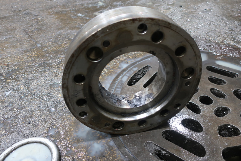 Thru-Hole Power Chucks - MMK Matsumoto